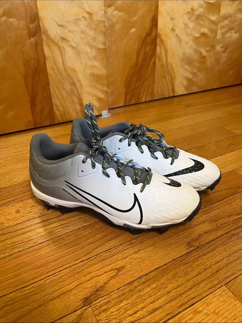 Nike Hyperdiamond 4 Athletic Cleats